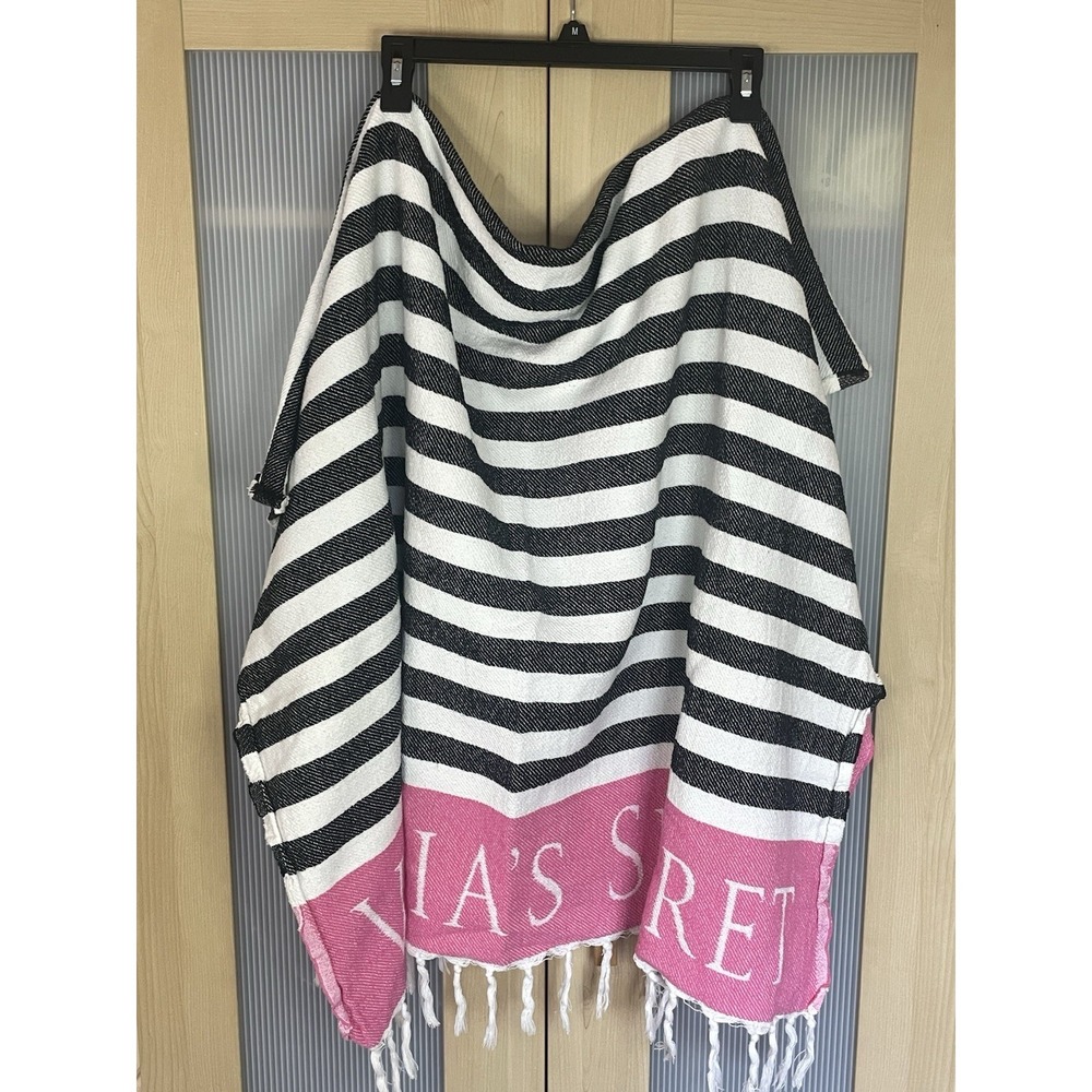 Victoria's Secret VS Beach Blanket Throw Picnic Pink Stripe Casual Reesort Vacay